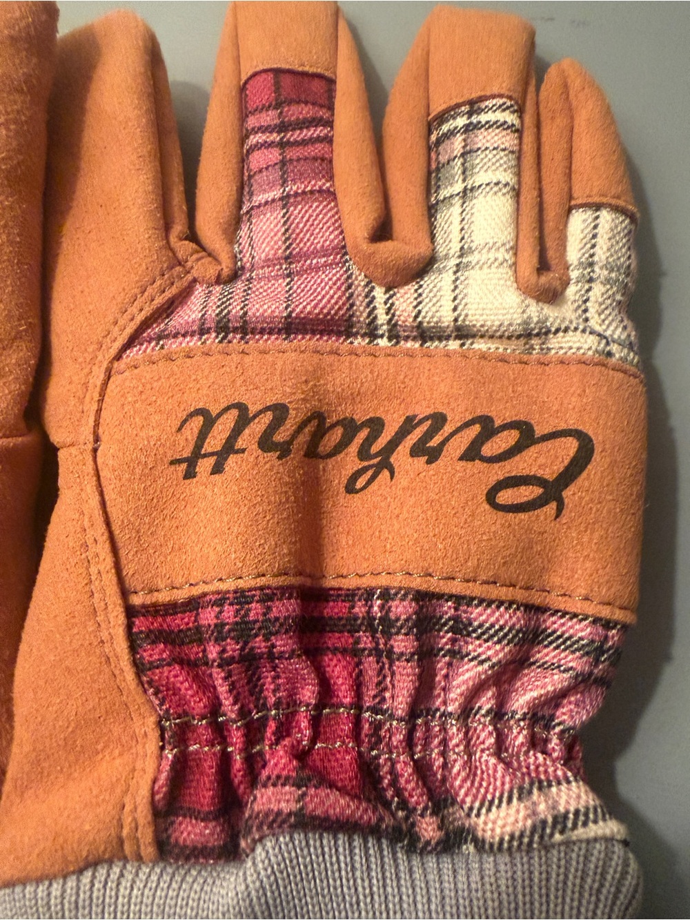 Carhartt Tan and Pink Plaid Women’s Work Gloves - Picture 6 of 6